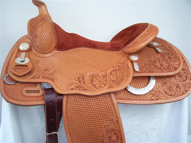 Used Saddle:- Image Number:0